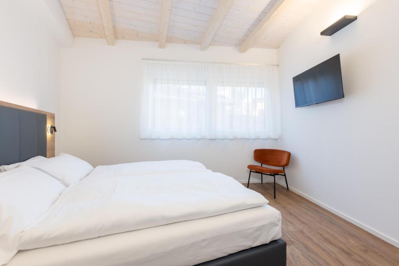 Minerva Guesthouse Trento Exteriör bild