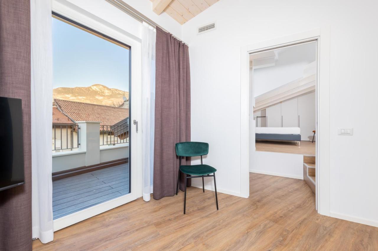 Minerva Guesthouse Trento Exteriör bild